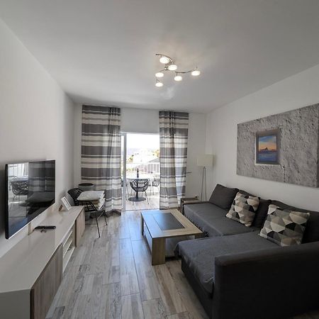 Cozy Apartment In Los Cristianos Guincho  Exteriör bild