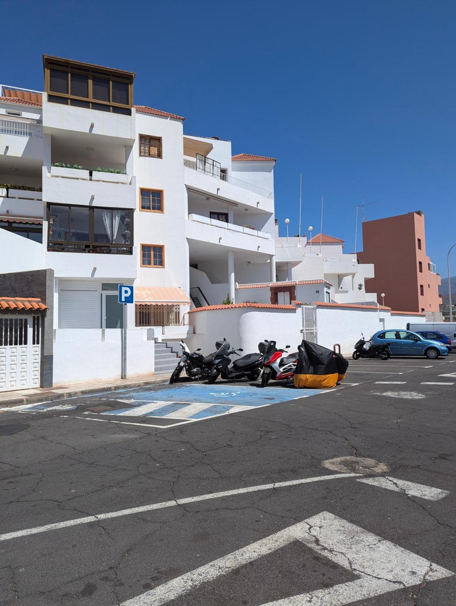 Cozy Apartment In Los Cristianos Guincho  Exteriör bild