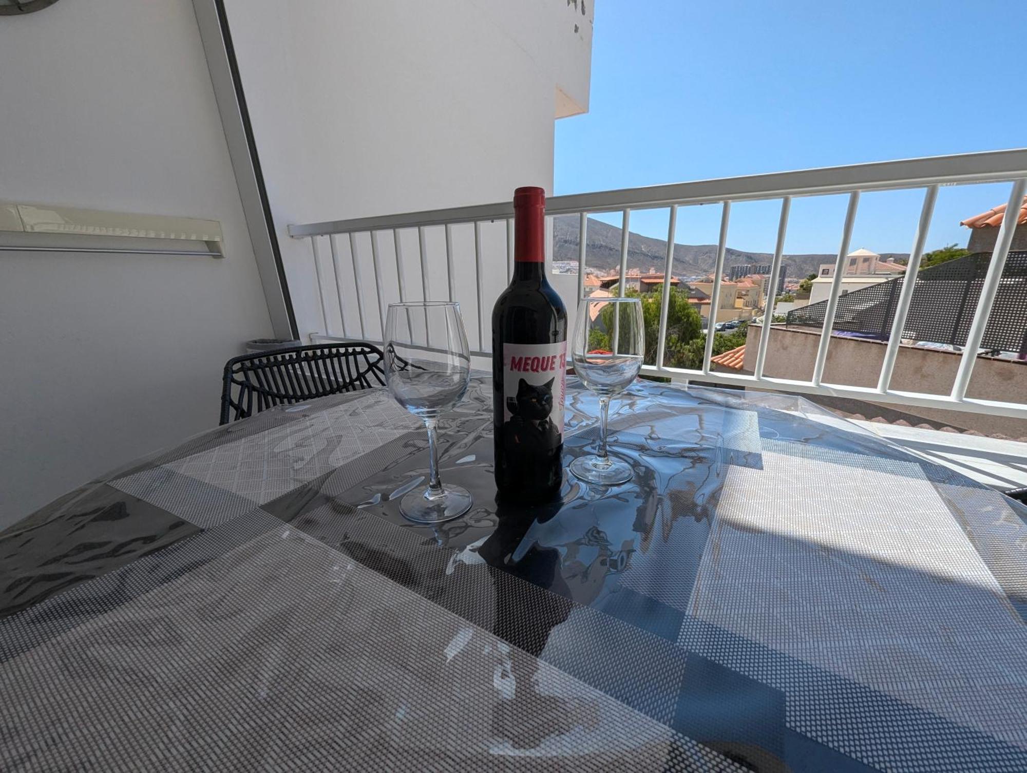 Cozy Apartment In Los Cristianos Guincho  Exteriör bild