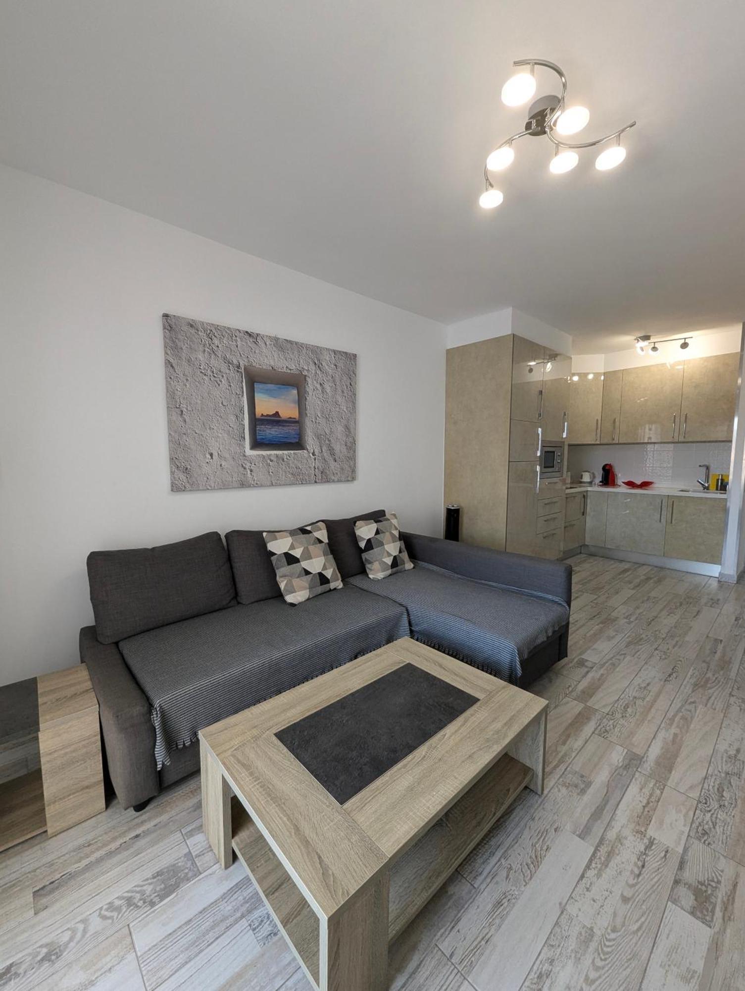 Cozy Apartment In Los Cristianos Guincho  Exteriör bild