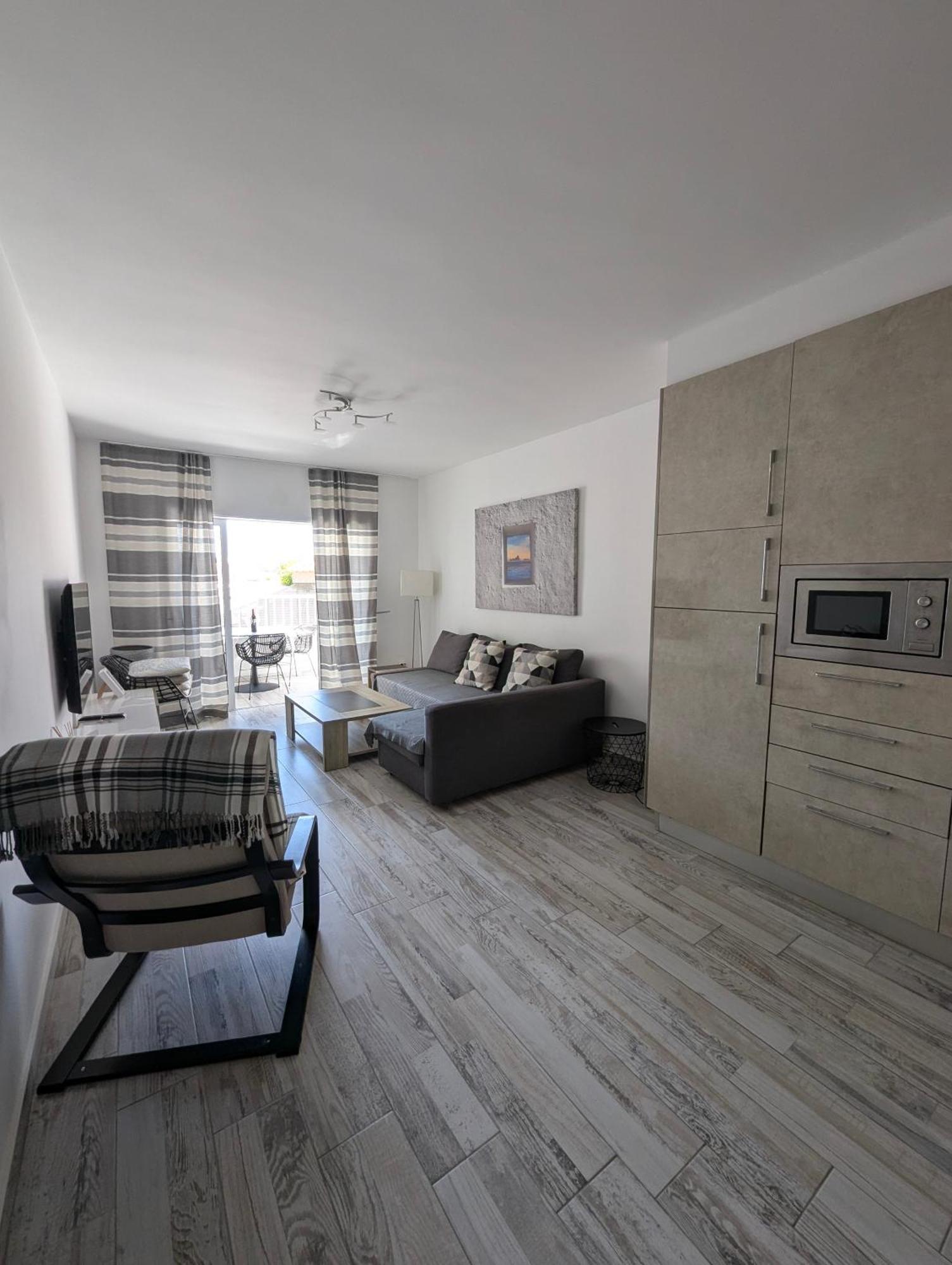 Cozy Apartment In Los Cristianos Guincho  Exteriör bild